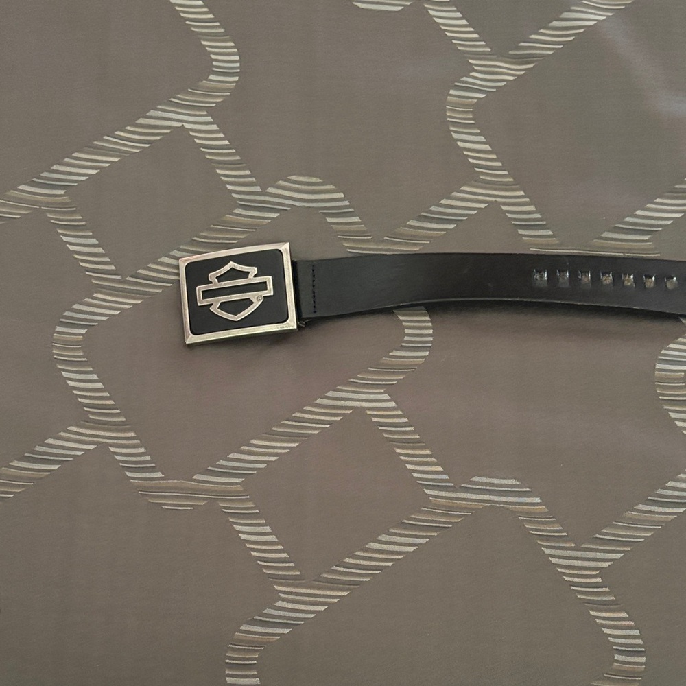 Harley-Davidson Black Leather Belt with Silver Logo Buckle